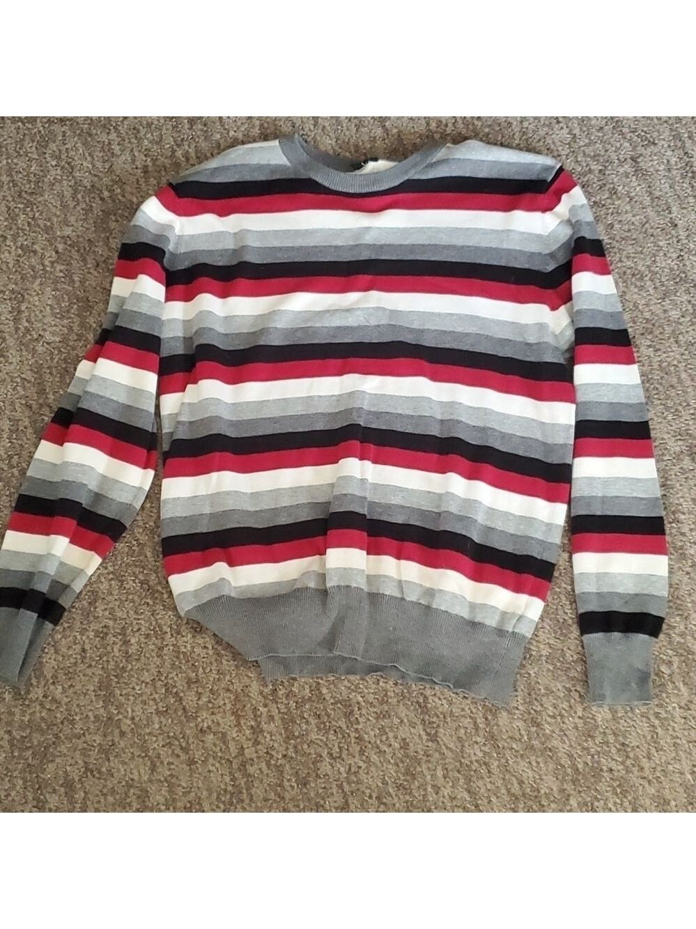 Ladies sweater size xlarge zync $5 if buying 2 or more items
